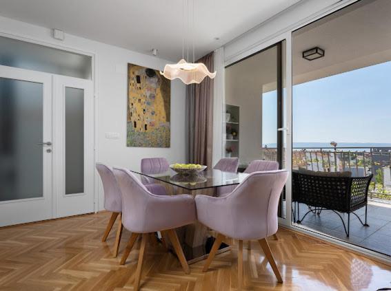 Luxury Apartment Beyond Stobrec Exterior photo